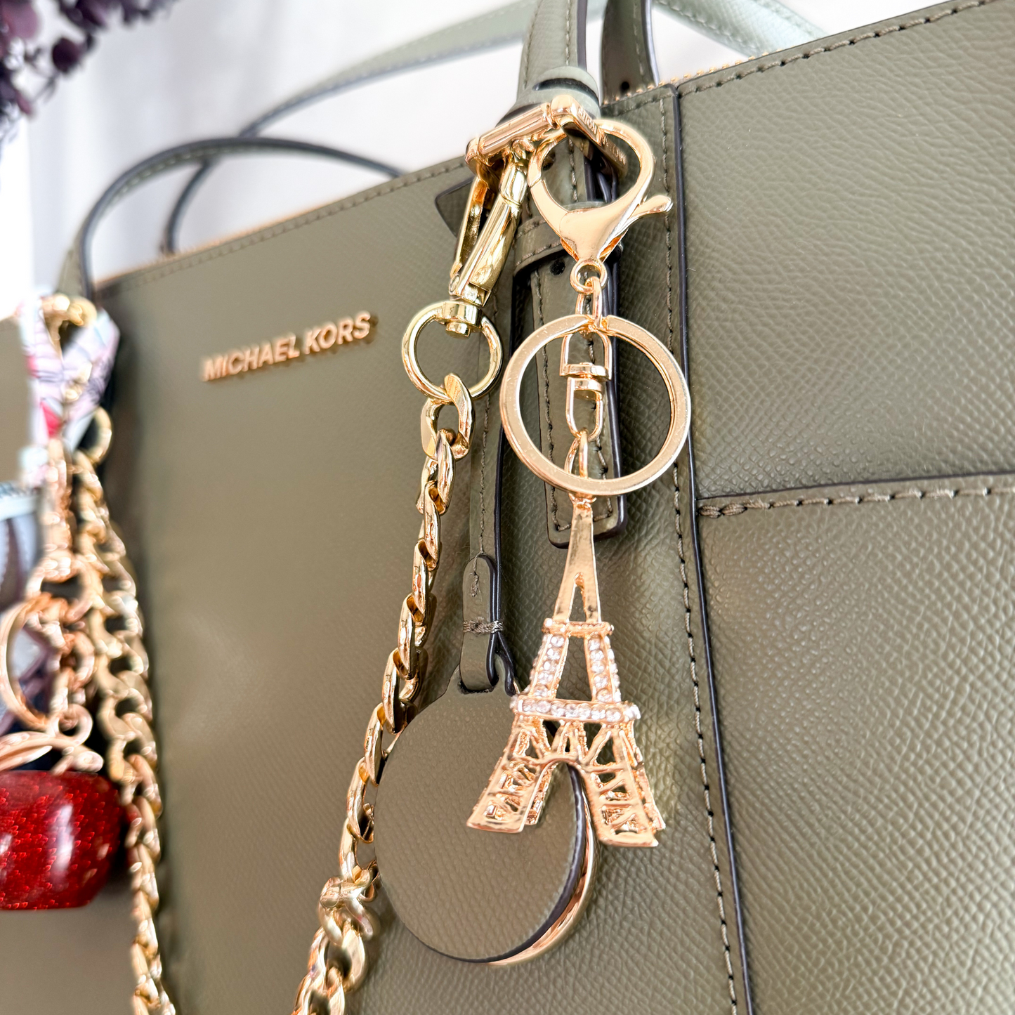 Eiffel Tower Charm