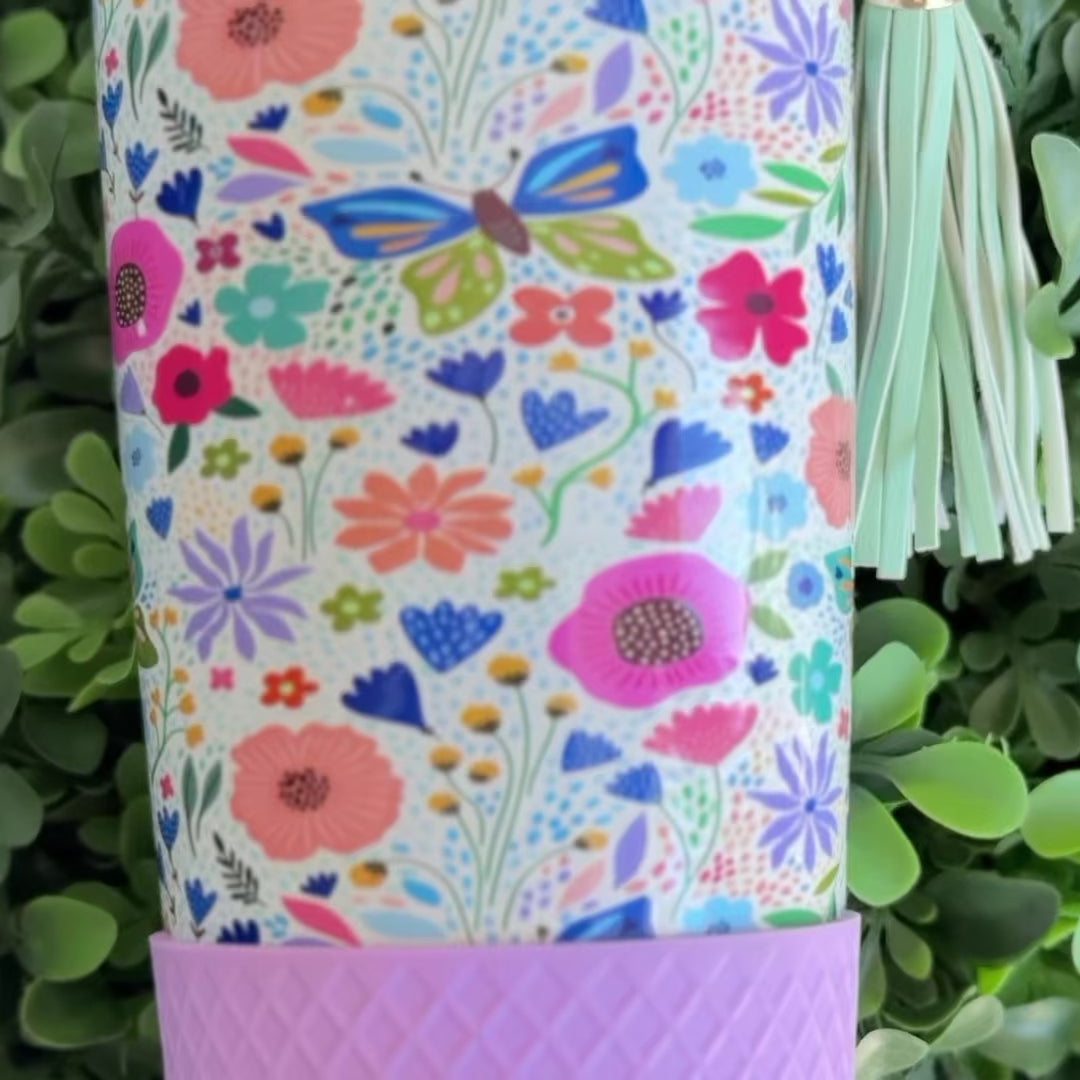 Biddlebee 20oz garden blooms straw tumbler with easy sip straw and silicone boot includes seafoam green tumbler charm